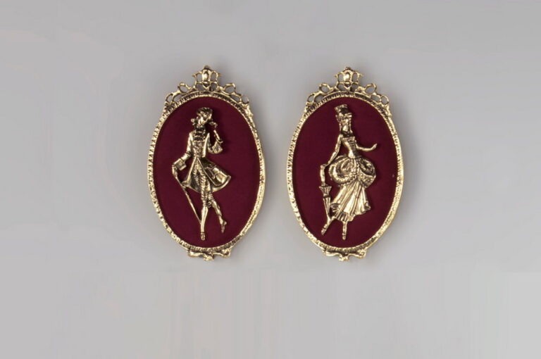 Handmade Bronze Pair of Romeo & Juliet Wall Decor Small