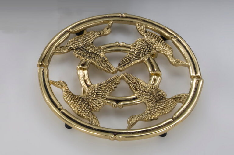 Handmade Bronze Swan Underplate