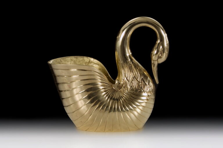 Handmade Bronze Swan Shell Flower Vase
