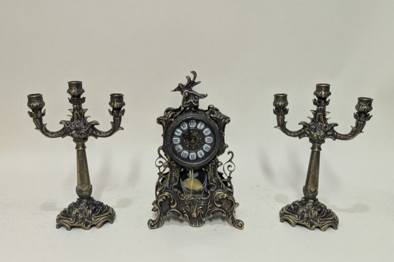 22802451C_Handmade_Bronze_Decor_Set_of_Table_Clock_with_Candelabras_Maria Handmade Set of Table Clock with Candelabras Maria