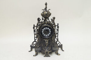 Handmade Table Clock Lions