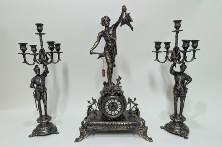 58464142_Handmade_Bronze_Decor_Set_of_Table_Clock_with_Candelabras_David_Hunter Handmade Set of Table Clock with Candelabras David Hunter